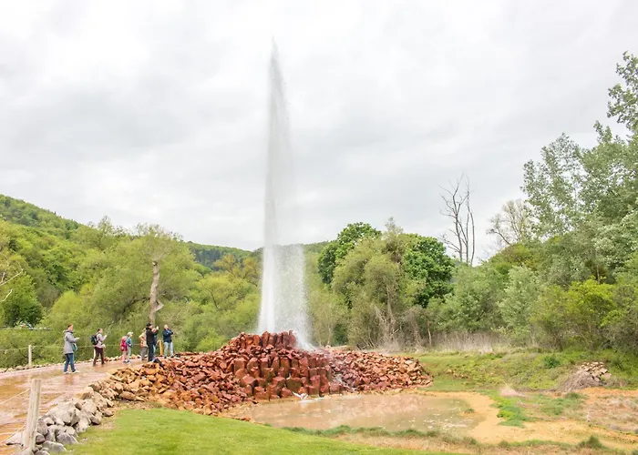 아파트 Mit Terrasse & Koblenz 노이비트