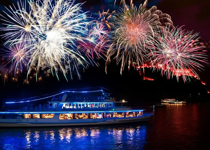 Mit Terrasse & Koblenz 아파트 노이비트