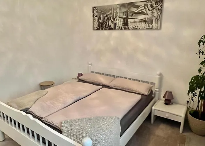 Mit Terrasse & Koblenz 노이비트