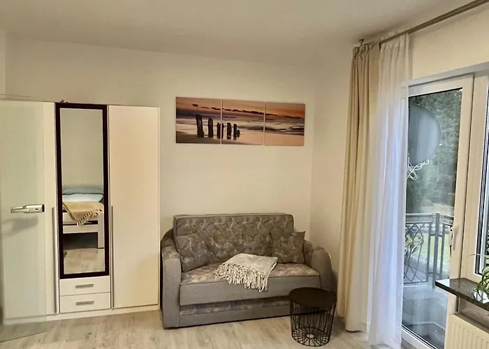 아파트 Mit Terrasse & Koblenz 노이비트