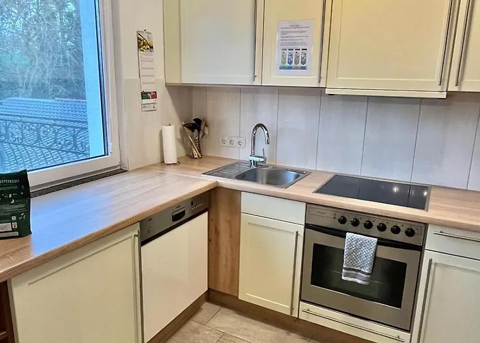 Mit Terrasse & Koblenz * 노이비트