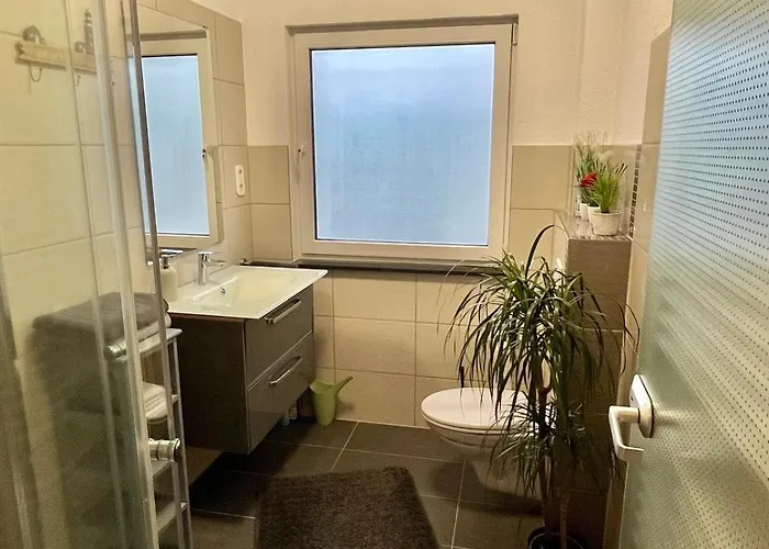 아파트 Mit Terrasse & Koblenz 노이비트